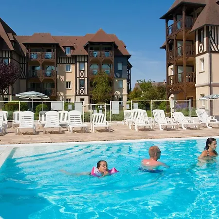 Pierre & Vacances La Du Golf Aparthotel Deauville