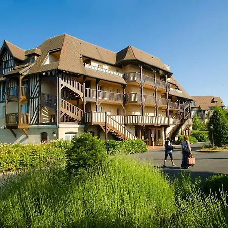 Pierre & Vacances La Du Golf Aparthotel Deauville