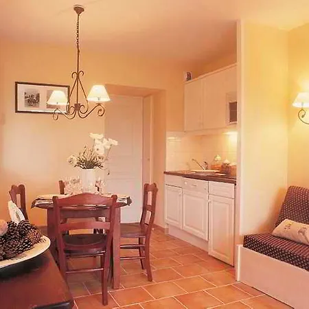 Pierre & Vacances La Du Golf Aparthotel 3*