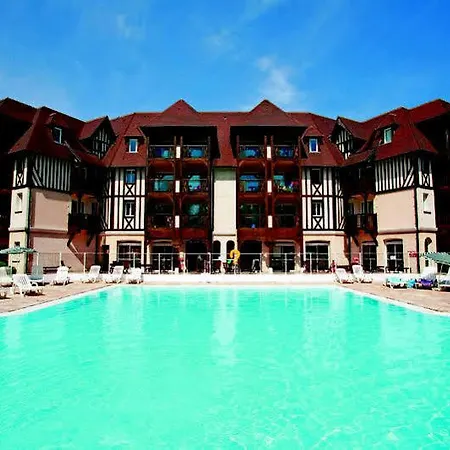 Pierre & Vacances La Du Golf Aparthotel