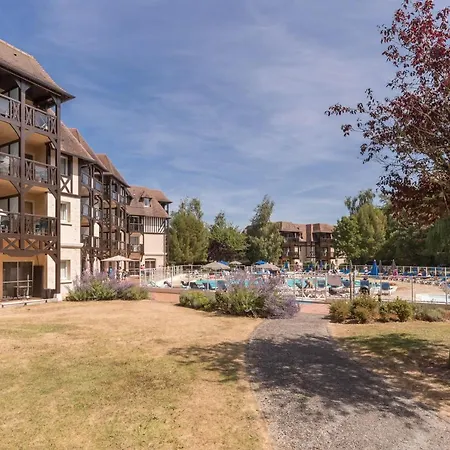 Aparthotel Pierre & Vacances La Du Golf 3*